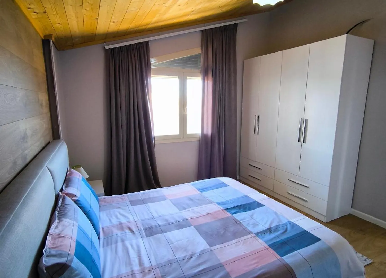 Apartament Albanian Traditions Legacy Durrës